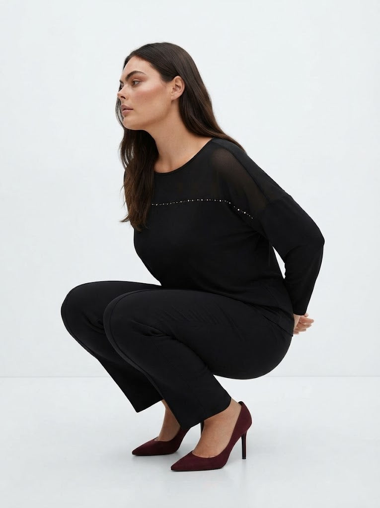 Blusa con carré trasparente