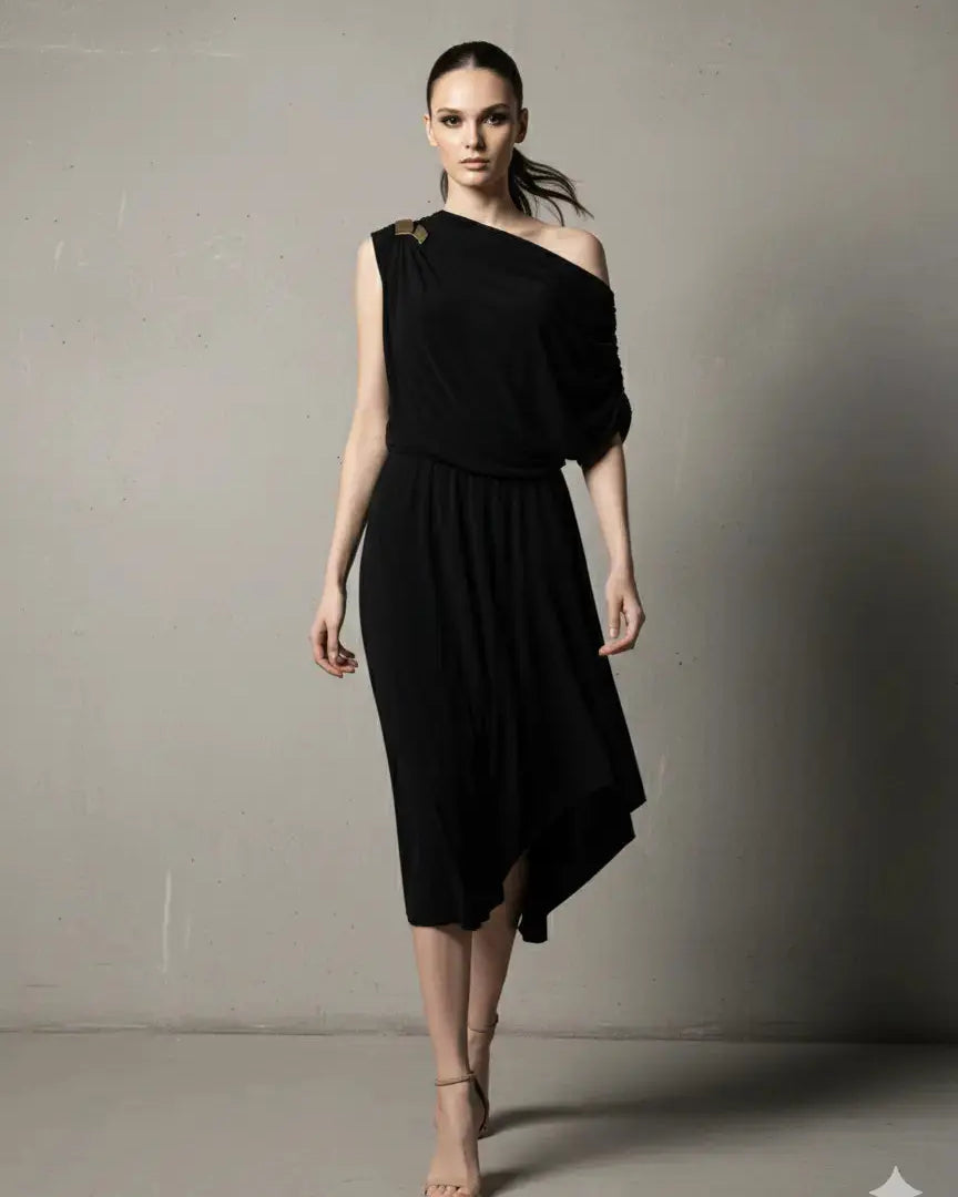 Abito con accessorio metallico DORABELLA