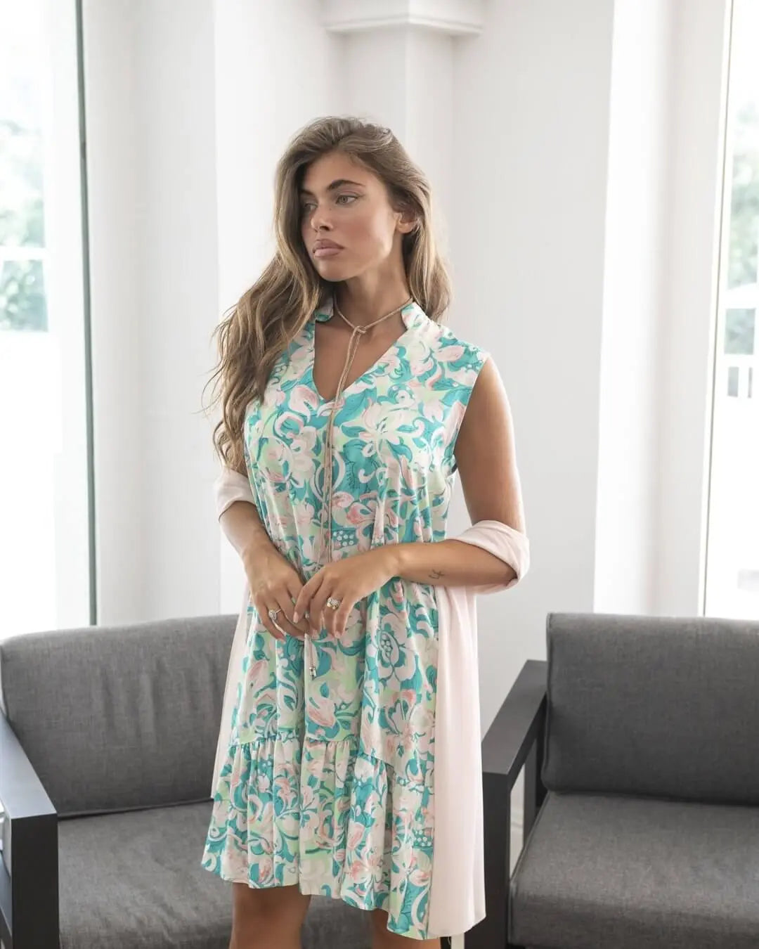 Abito con collo alla coreana in viscosa fantasia VERDE DORABELLA