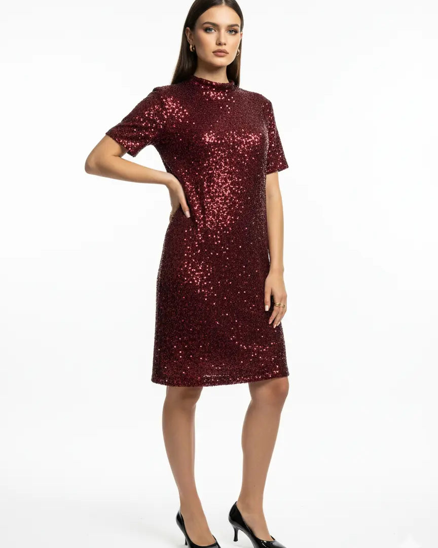 Abito in paillettes con apertura a goccia sul retro IRONICA