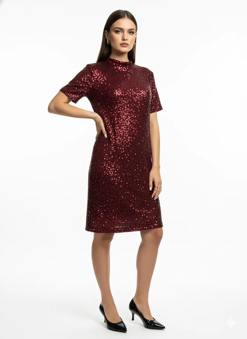 Abito in paillettes con apertura a goccia sul retro IRONICA