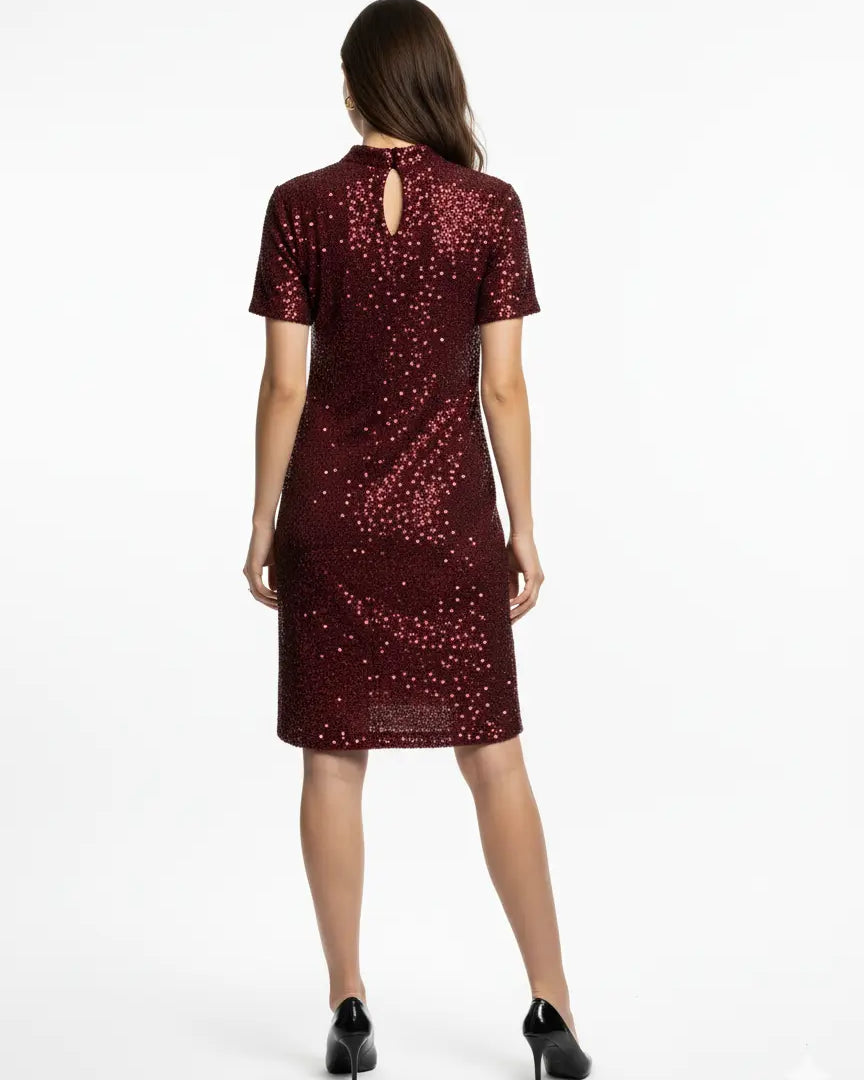 Abito in paillettes con apertura a goccia sul retro IRONICA