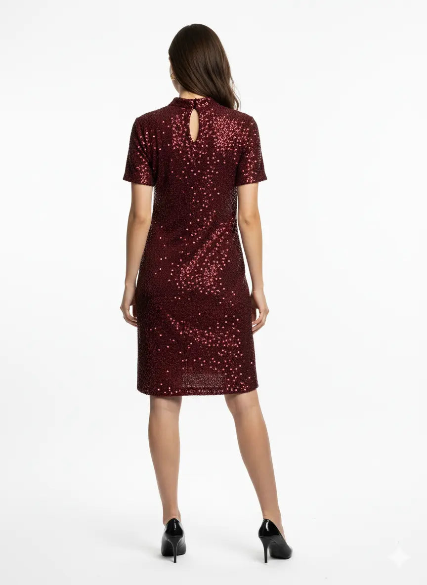 Abito in paillettes con apertura a goccia sul retro IRONICA
