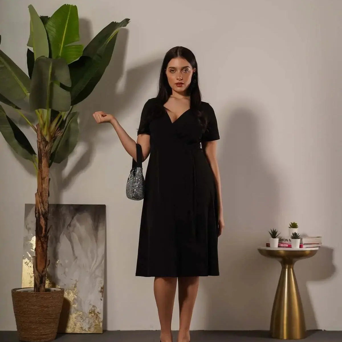 Abito mezza manica midi in tinta unita a portafoglio NERO DORABELLA XXL