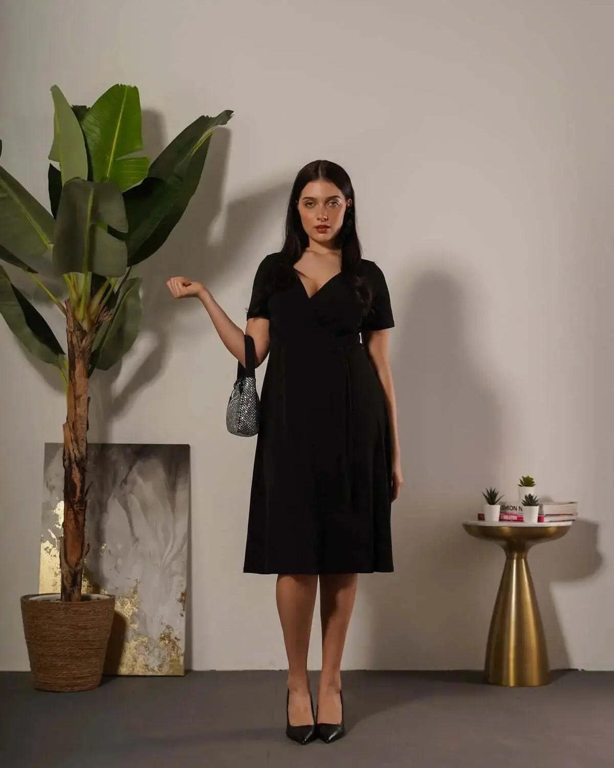 Abito mezza manica midi in tinta unita a portafoglio NERO DORABELLA XXL