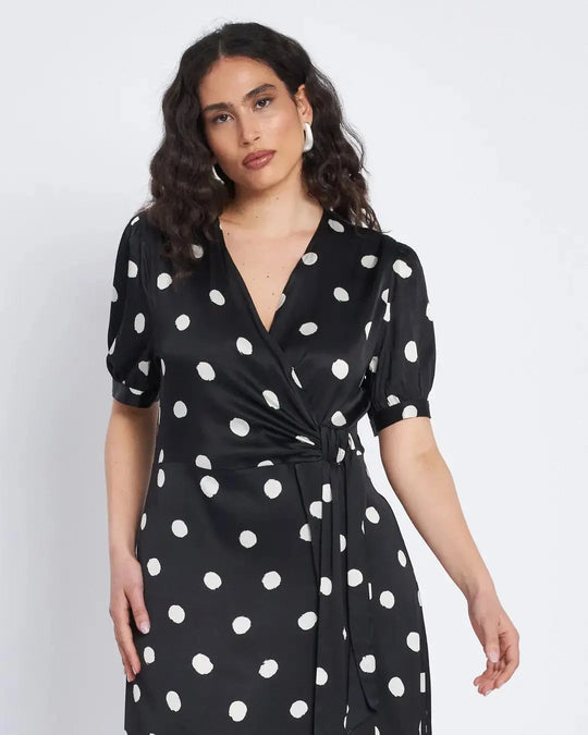 Abito midi a fantasia con scollo incrociato NERO DORABELLA XXL