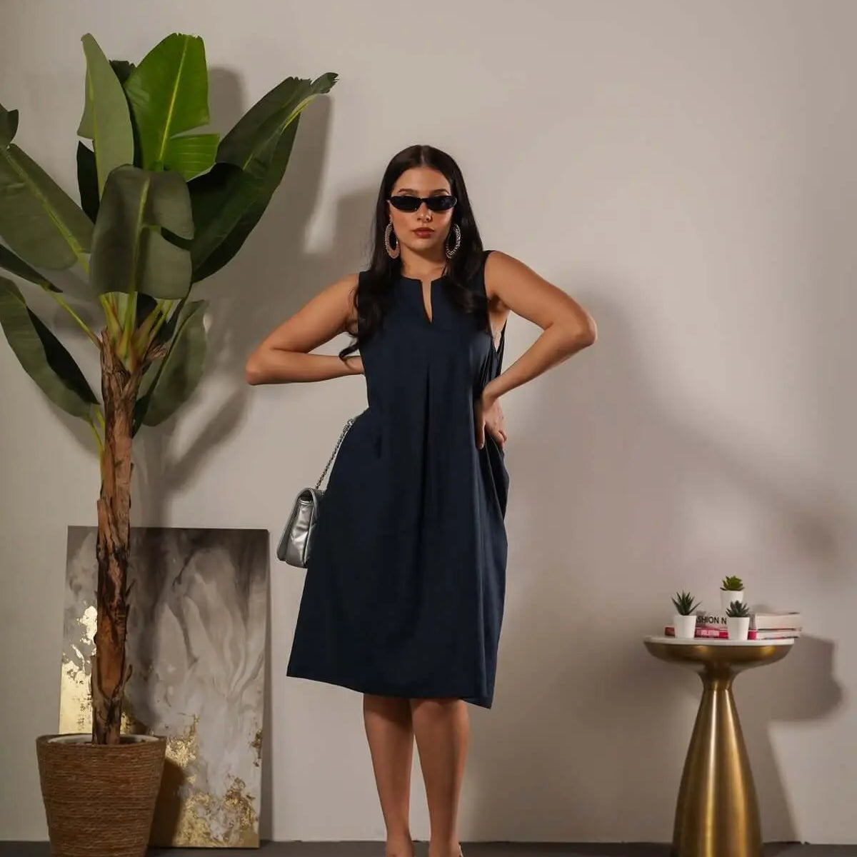 Abito smanicato in misto lino con baciapiega BLU DORABELLA