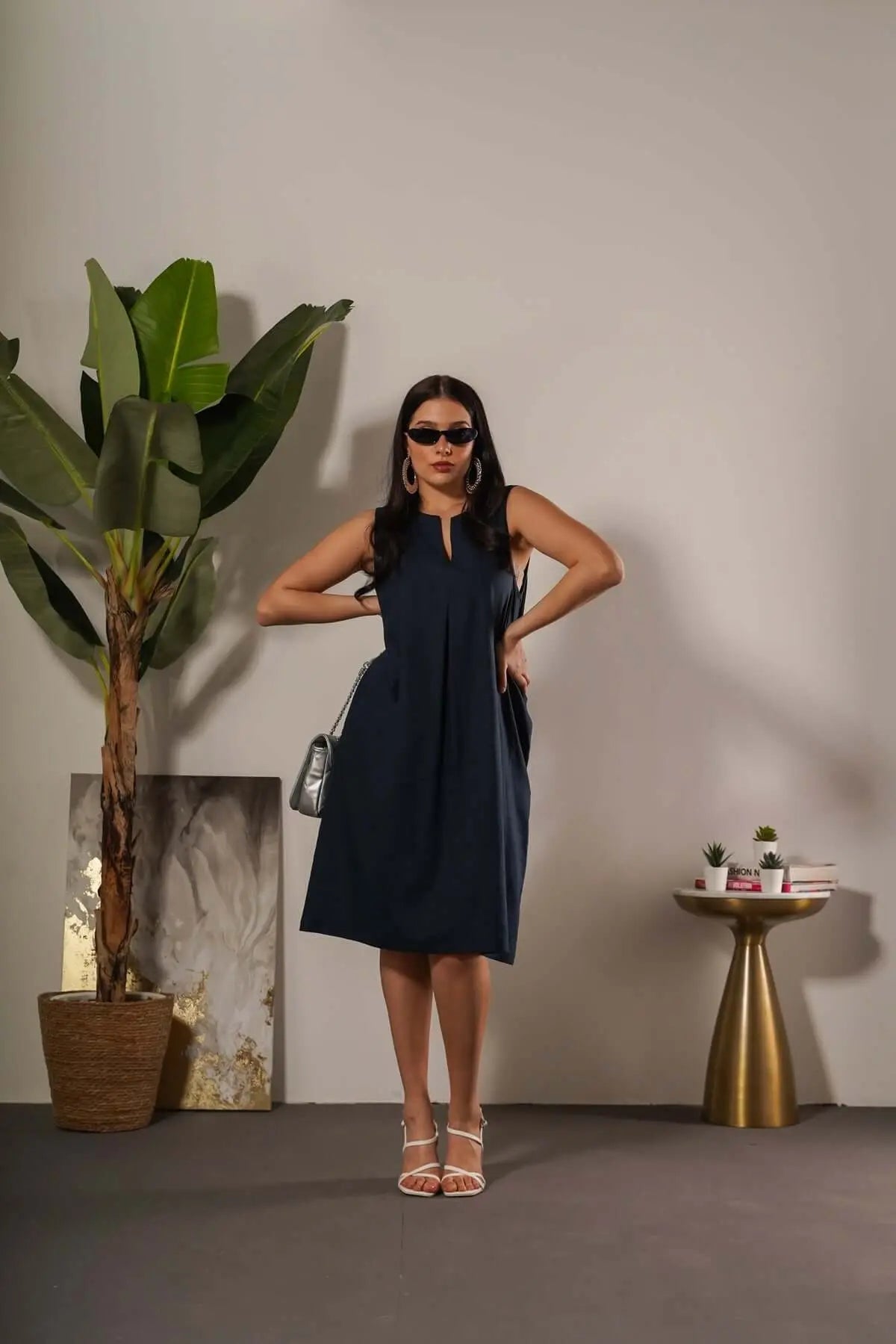 Abito smanicato in misto lino con baciapiega BLU DORABELLA