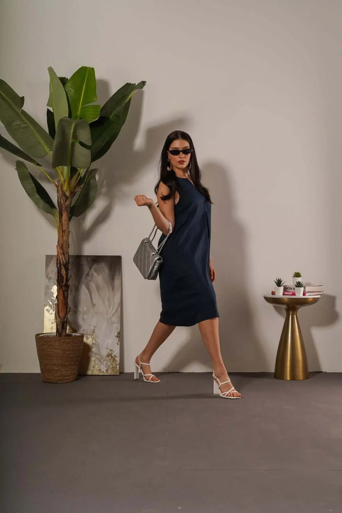 Abito smanicato in misto lino con baciapiega BLU DORABELLA