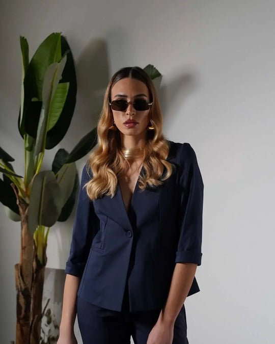 Blazer corto senza revers in jersey punto Milano elasticizzato di misto cotone BLU DORABELLA