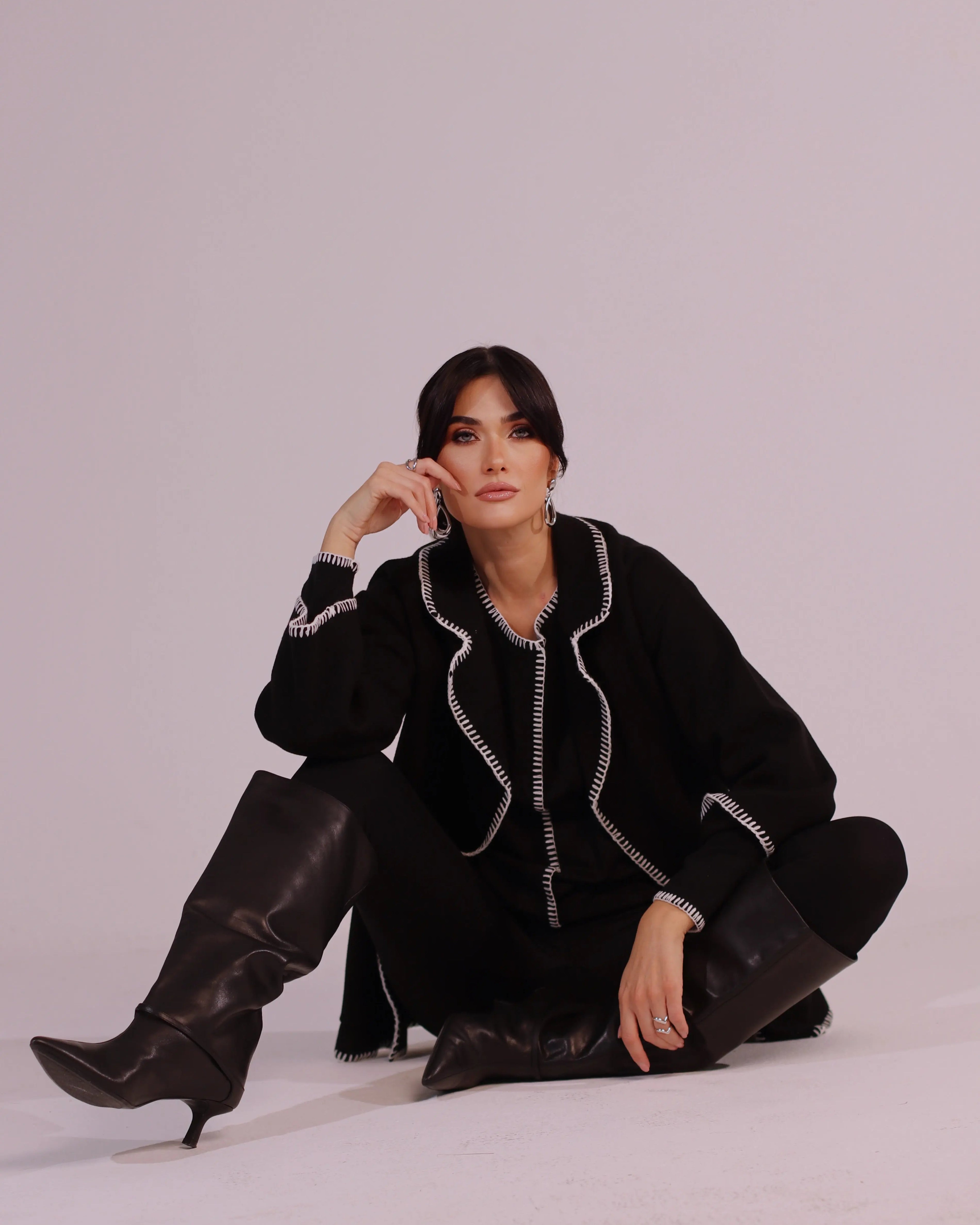 Blazer in maglia con profili a contrasto DORABELLA