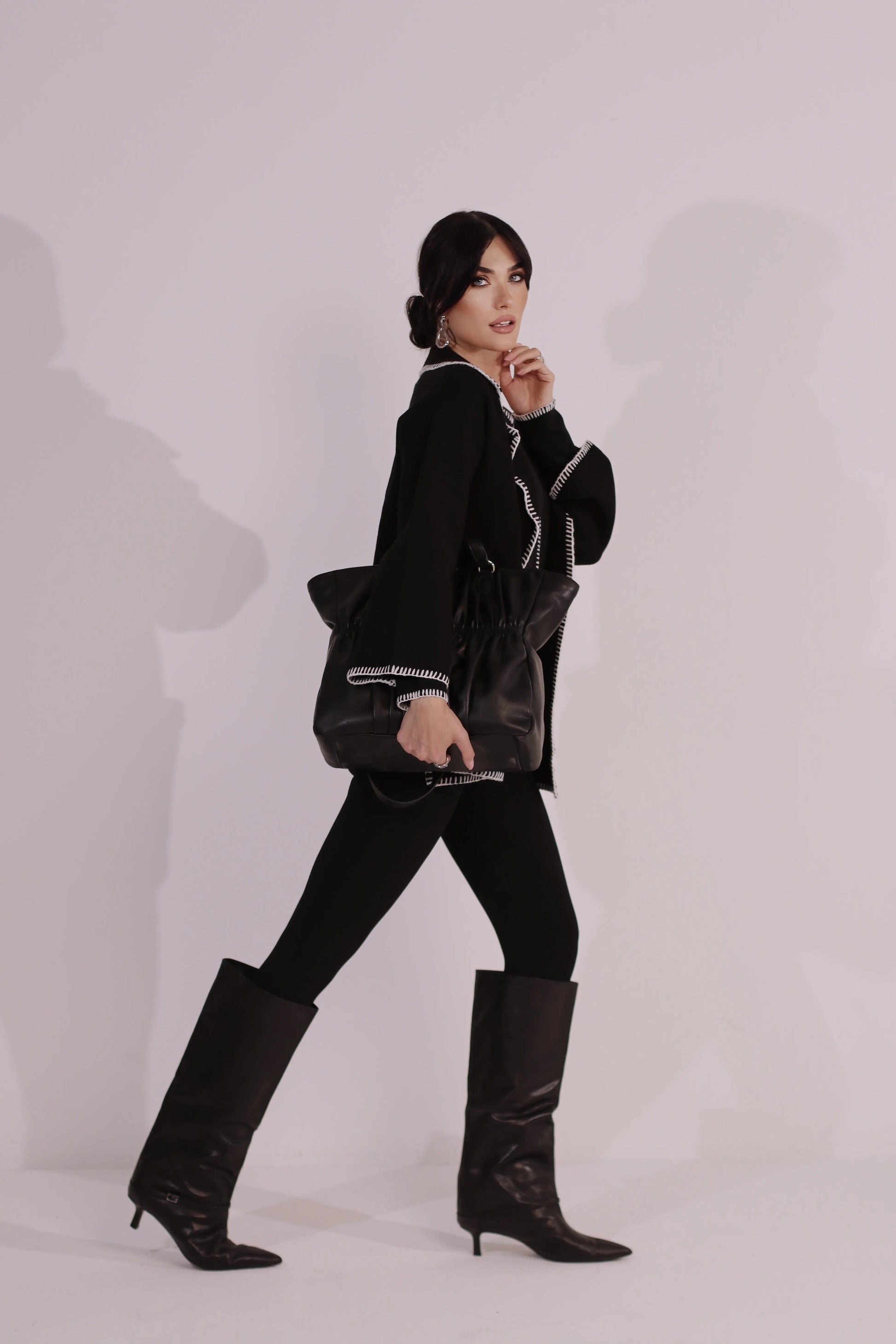 Blazer in maglia con profili a contrasto DORABELLA