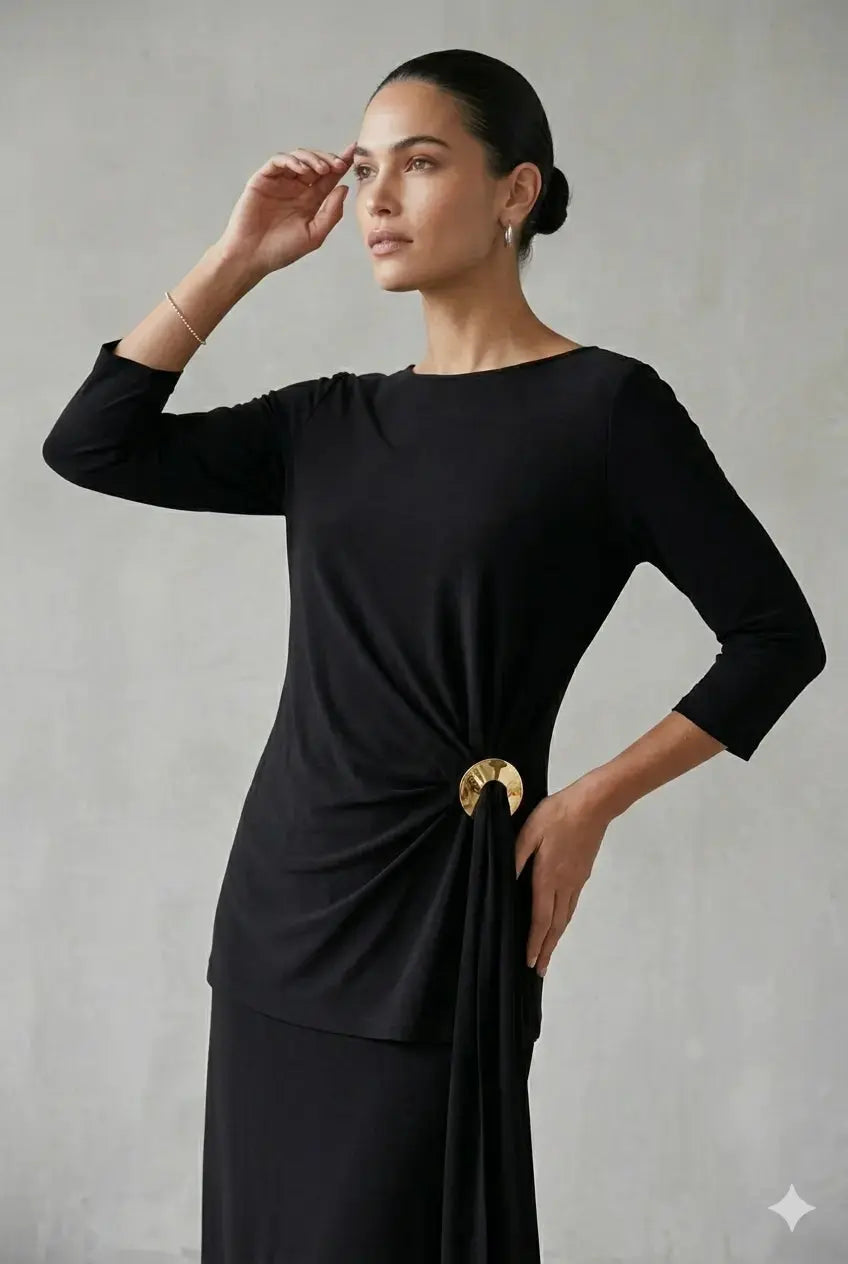 Blusa Ity con accessorio metallico DORABELLA
