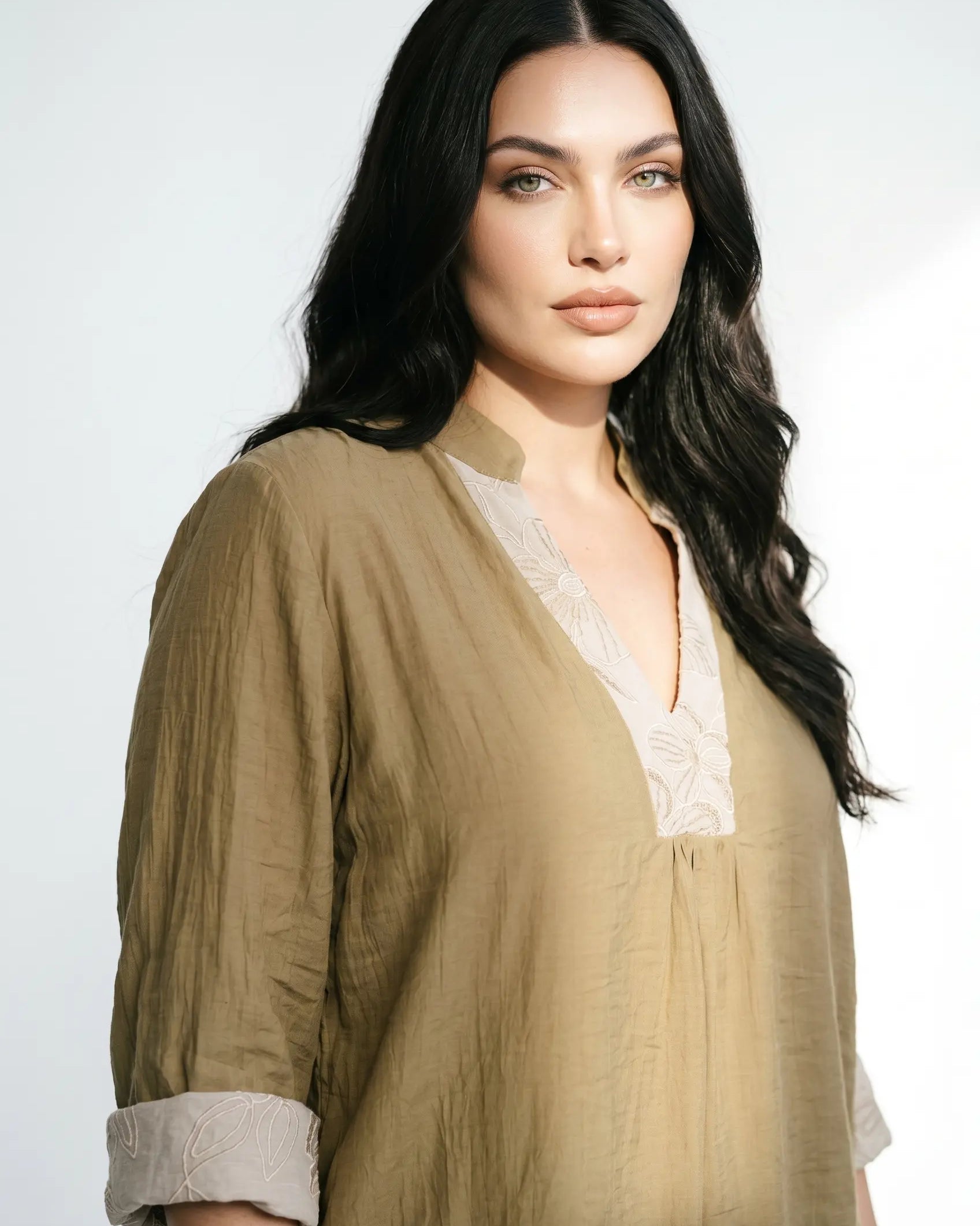 Blusa Profili Ricamati DORABELLA PIU'