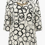 Blusa ampia e lunga in raso stampato a fantasia con accessorio scollo DORABELLA