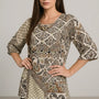 Blusa ampia e lunga in raso stampato a fantasia con accessorio scollo DORABELLA PIU'