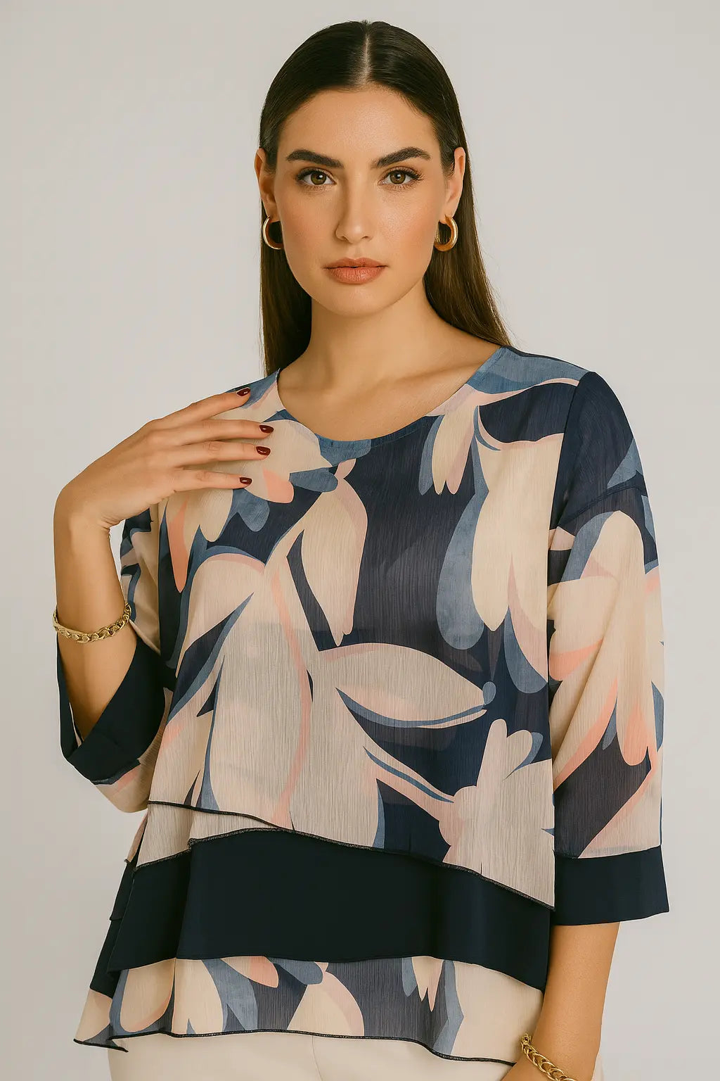 Blusa con balze asimmetriche in georgette unita e stampata DORABELLA PIU'