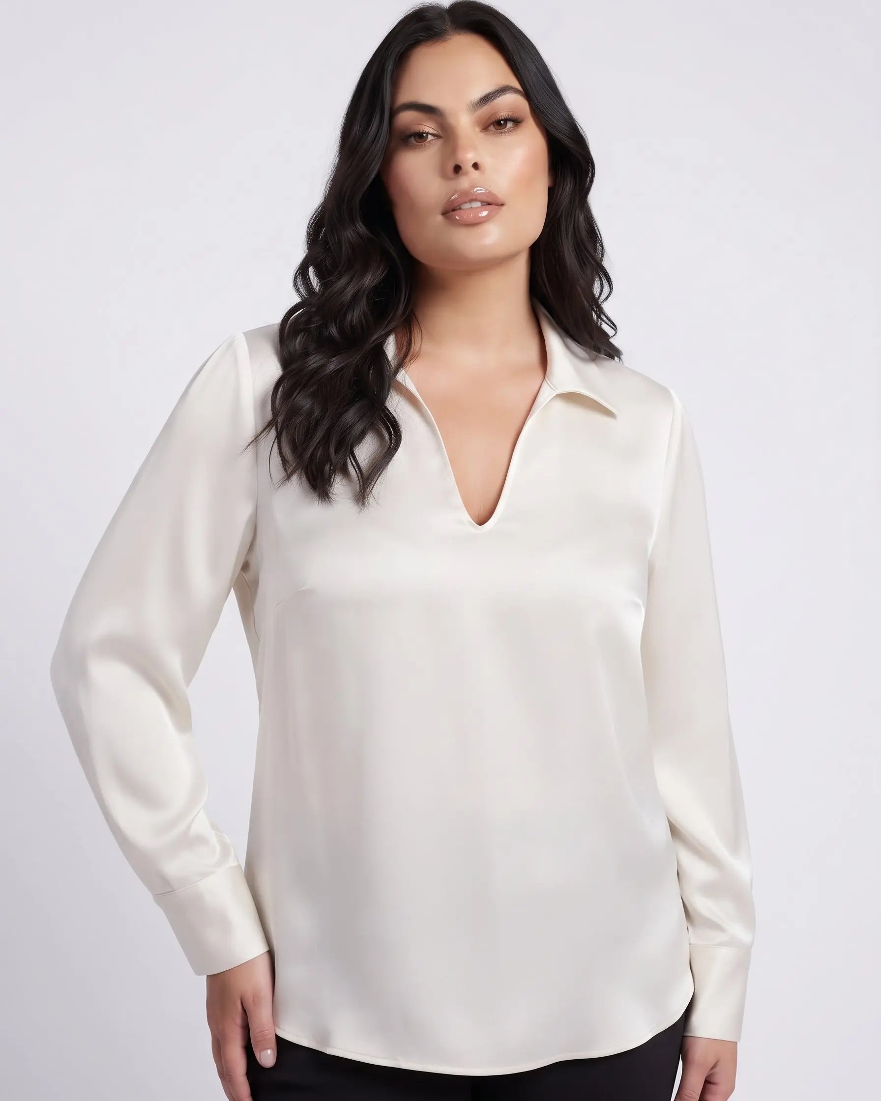 Blusa con scollo a V DORABELLA PIU'