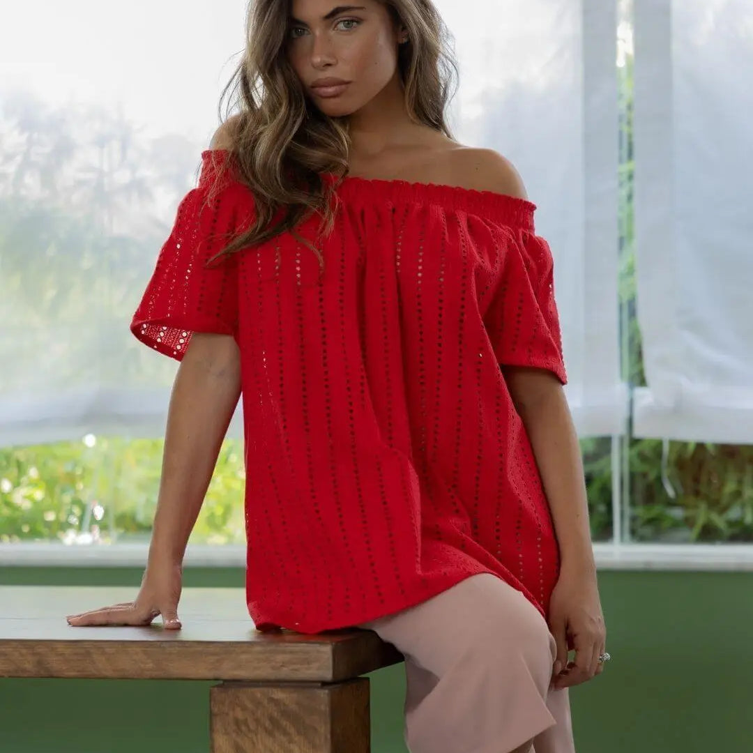 Blusa con spalle scoperte in cotone sangallo tinta unita. ROSSO DORABELLA XXL
