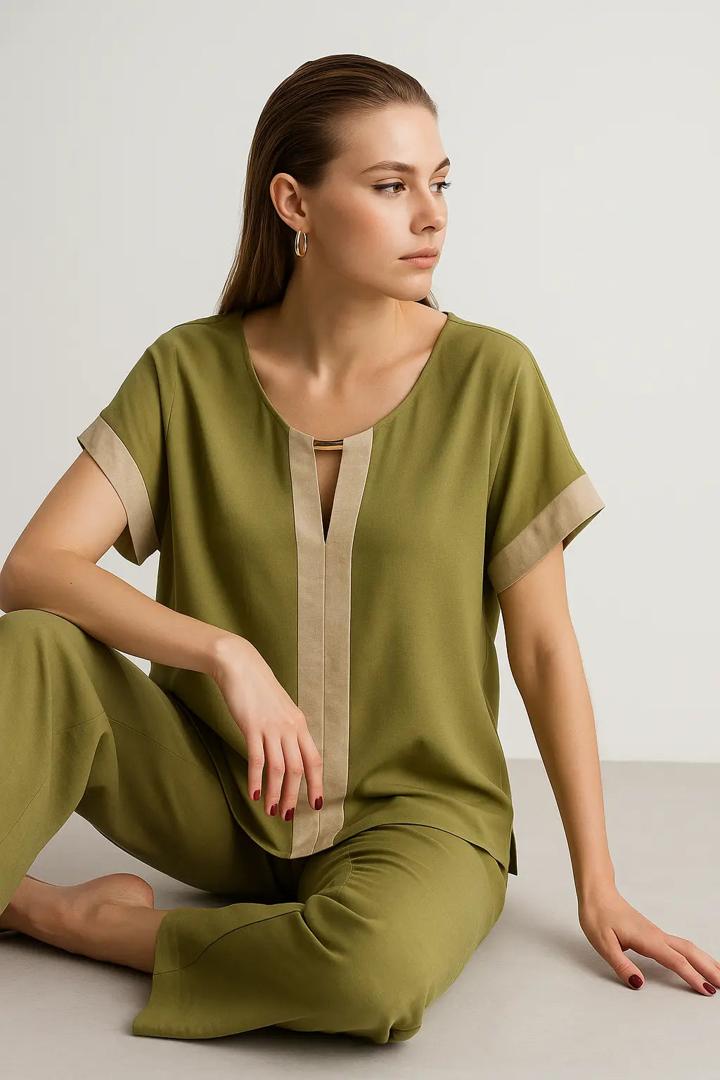 Blusa girocollo in viscosa bicolor DORABELLA PIU'