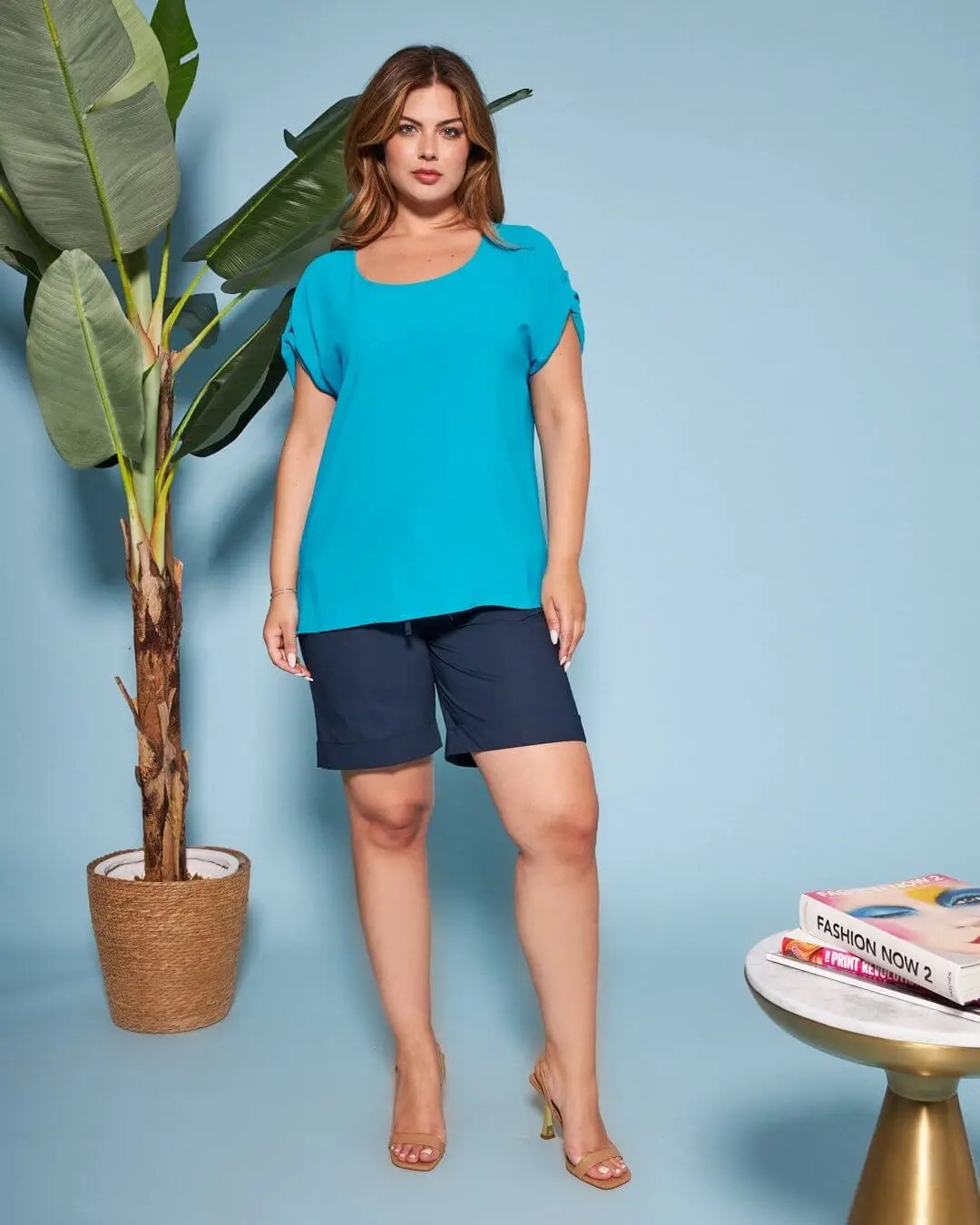 Blusa girocollo tinta unita o fantasia con maniche corte kimono e spacchi laterali AZZURRO DORABELLA