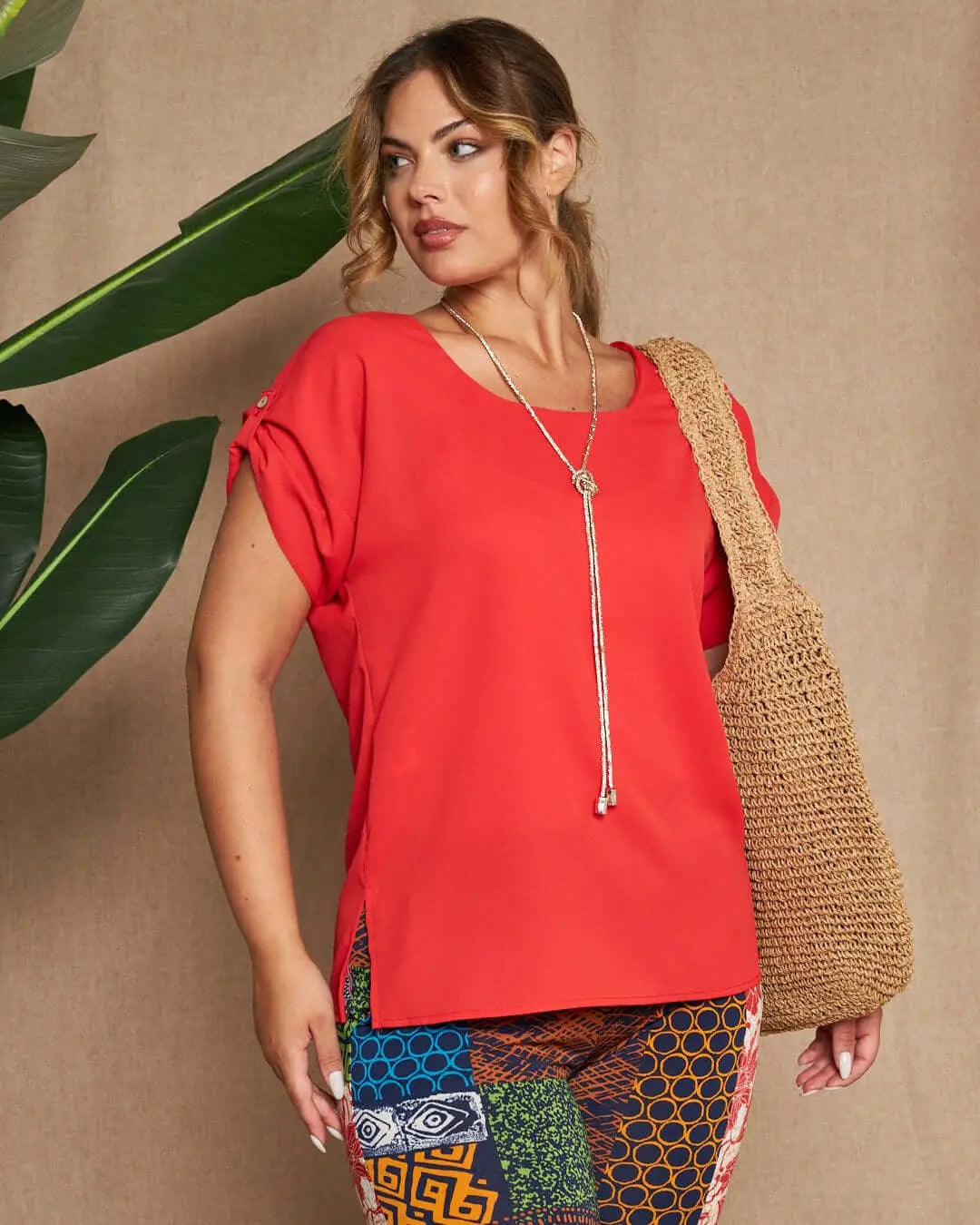 Blusa girocollo tinta unita o fantasia con maniche corte kimono e spacchi laterali ROSSO DORABELLA