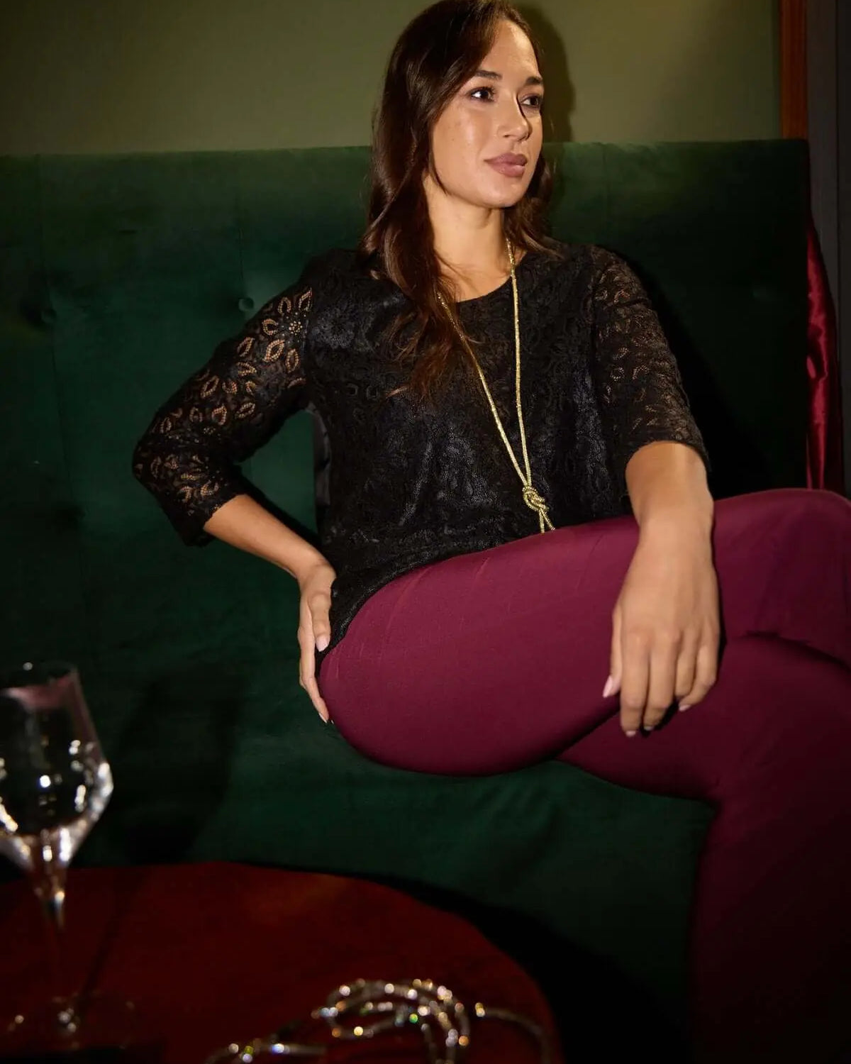 Blusa in pizzo macramè laminato NERO DORABELLA