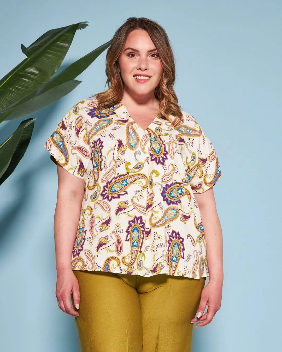 Blusa in viscosa in fantasia paisley con scollo a V PISTACCHIO DORABELLA PIU'