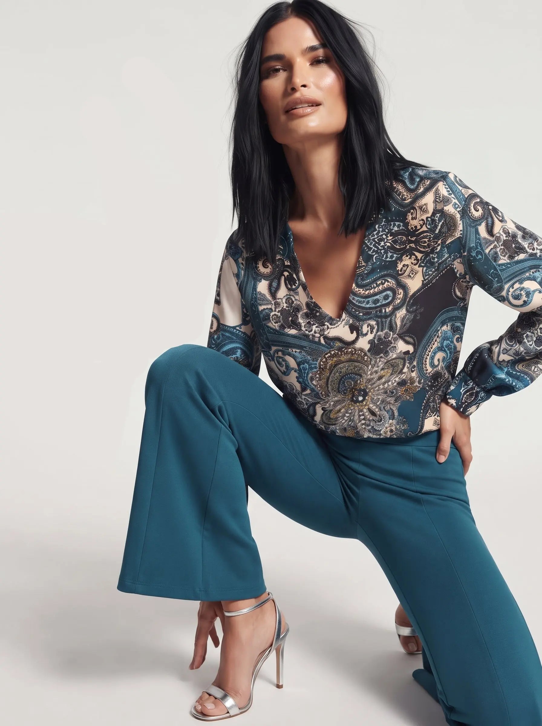 Blusa scollo a V DORABELLA