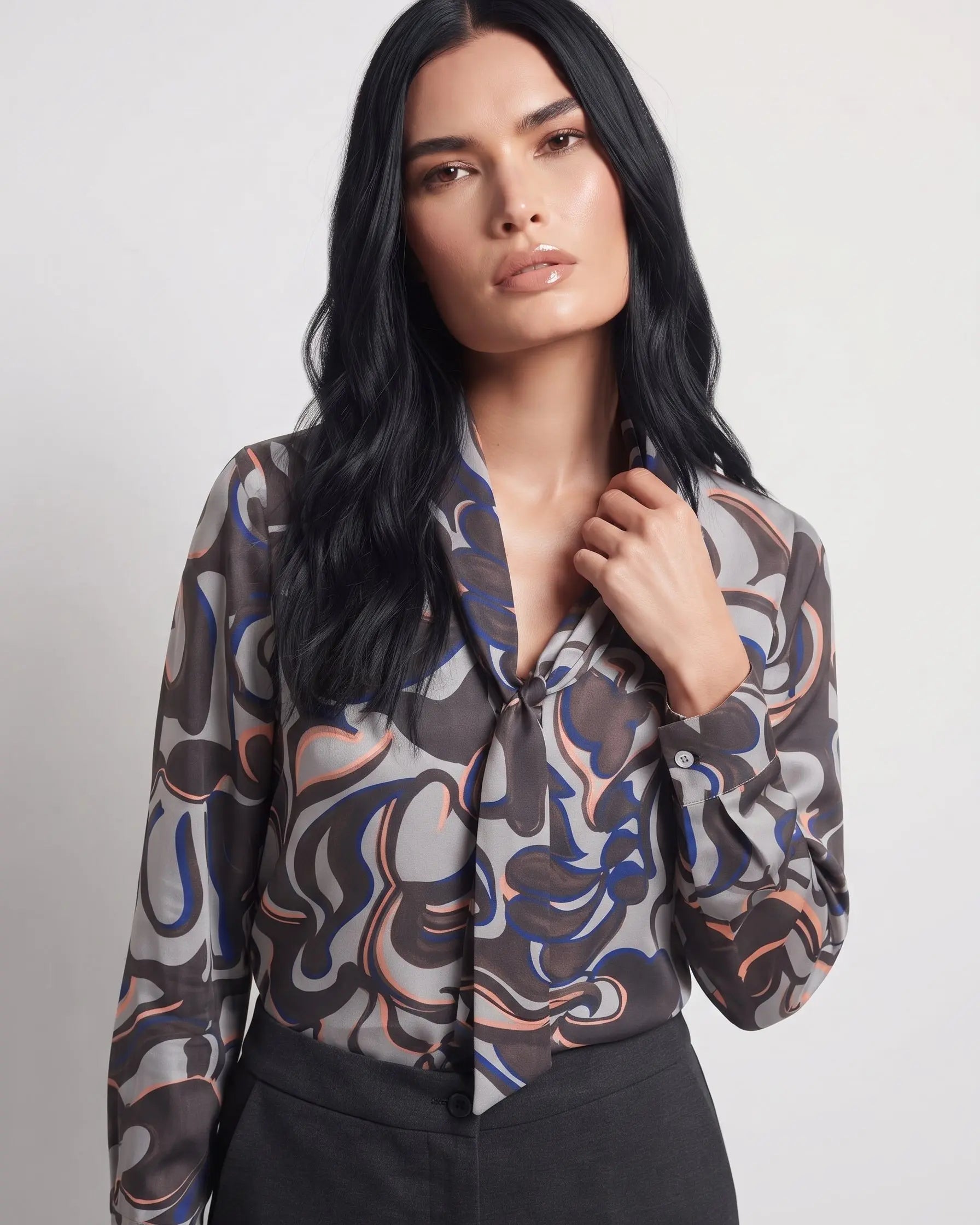 Blusa scollo a V DORABELLA