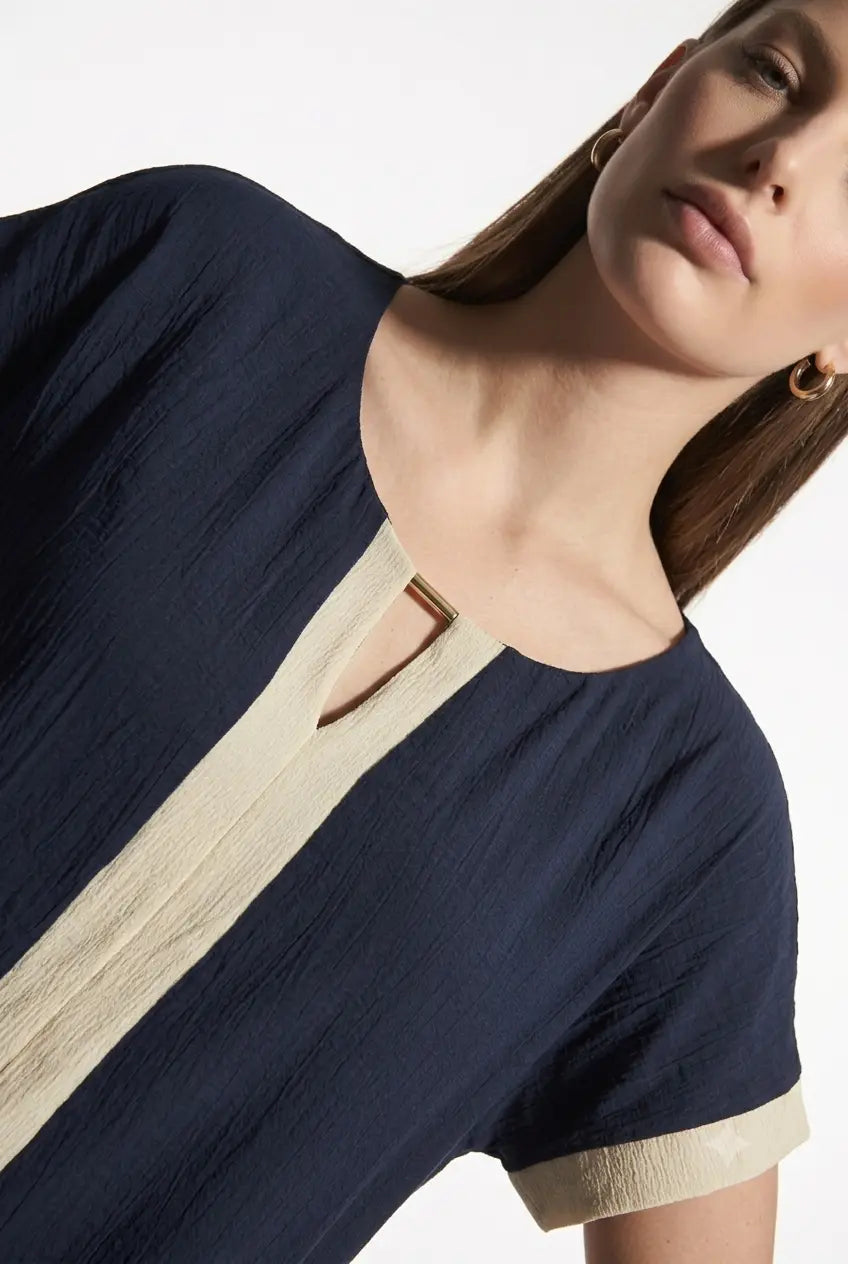 Blusa scollo madonna DORABELLA PIU'