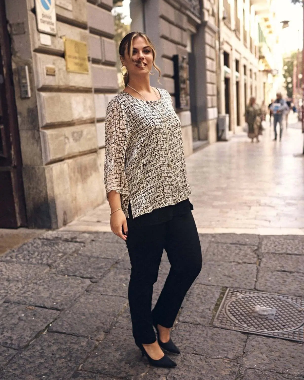 Blusa stampata a mezze maniche con inserto a tinta unita sottostante BIANCO-NERO DORABELLA PIU'