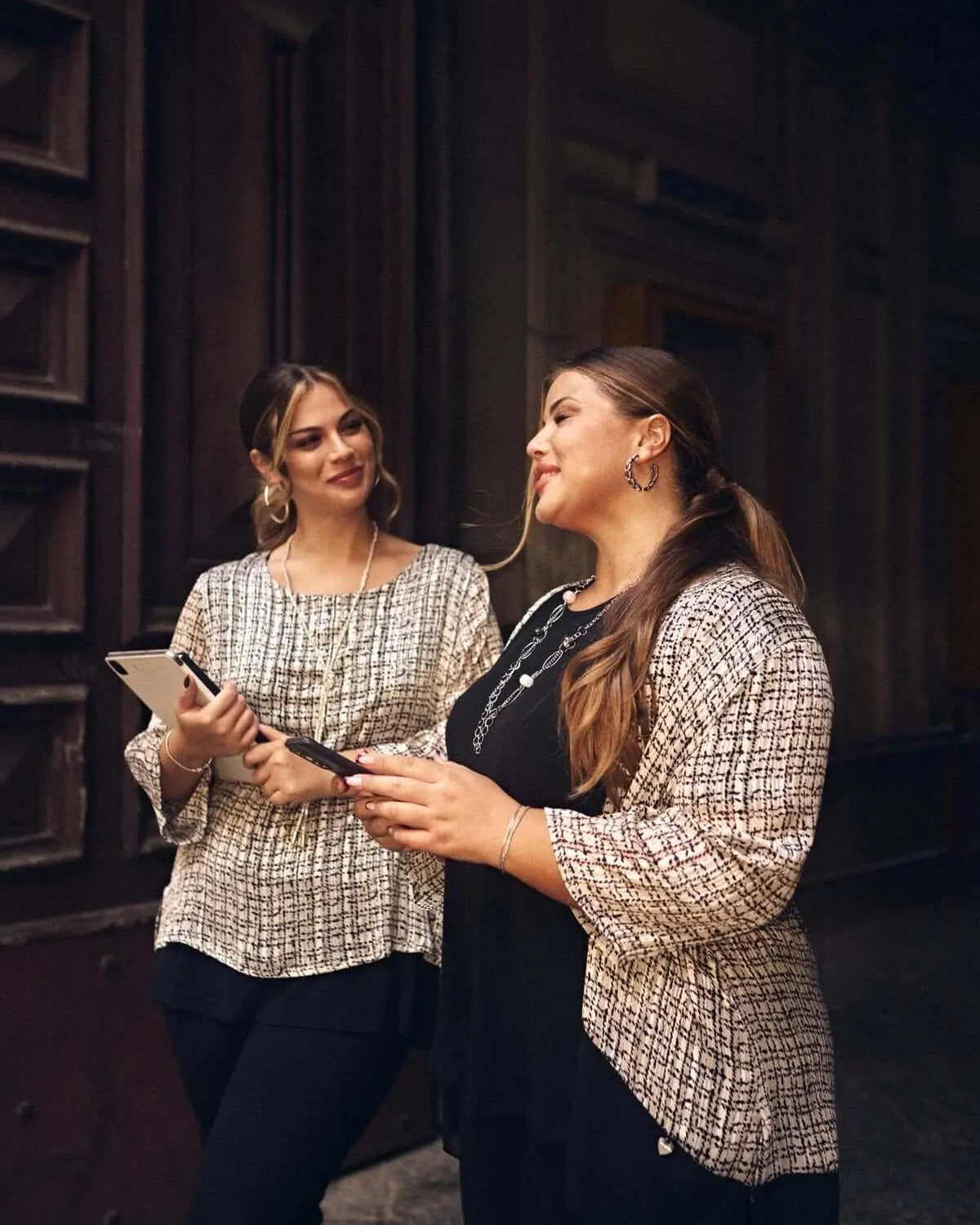 Blusa stampata a mezze maniche con inserto a tinta unita sottostante BIANCO-NERO DORABELLA PIU'