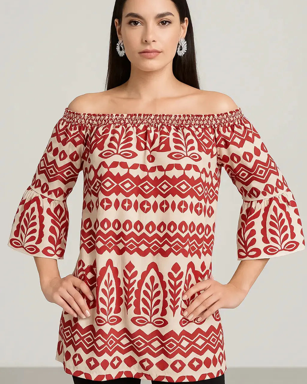 Blusa stampata con scollo omerale elasticizzato con balze DORABELLA