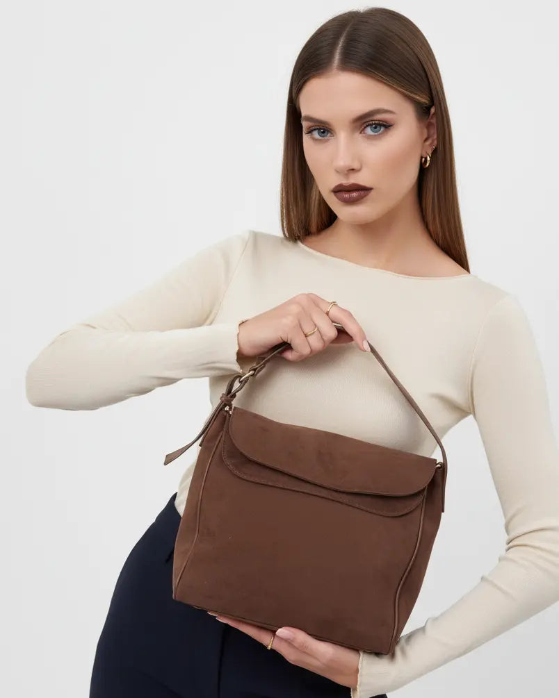 Borsa in suede con tracolla Dorabella