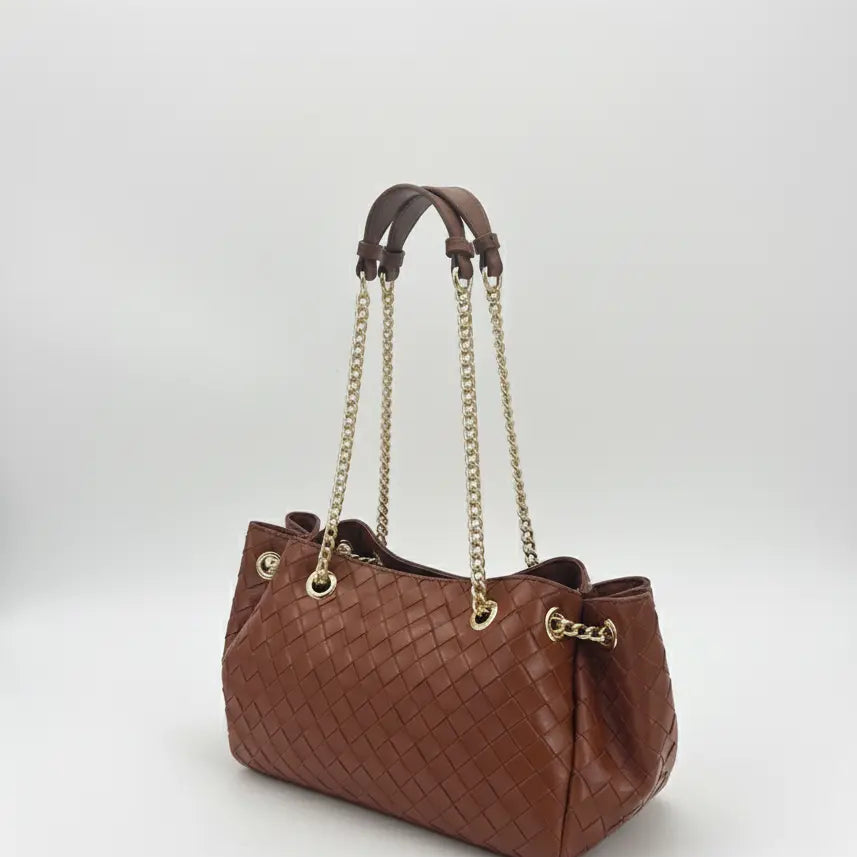 Borsa secchiello intrecciato con manici catena Dorabella