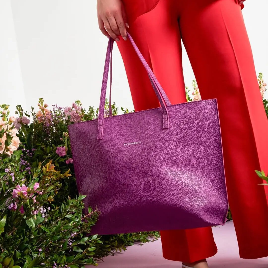 Borsa shopper large in ecopelle a grana con logo sul davanti SUMMER PURPLE DORABELLA EASY Un