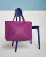 Borsa shopper large in ecopelle a grana con logo sul davanti SUMMER PURPLE DORABELLA EASY