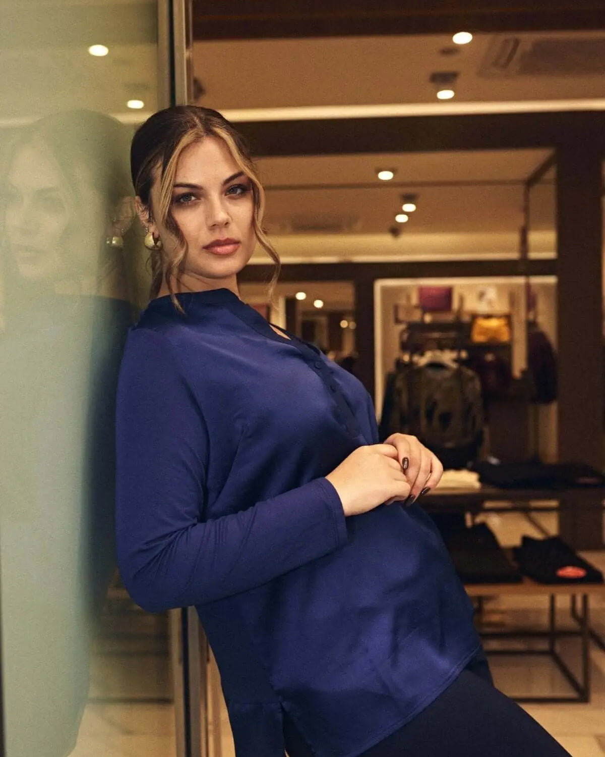 CAMICIA CON SCOLLO SERAFINO BLU DORABELLA XL