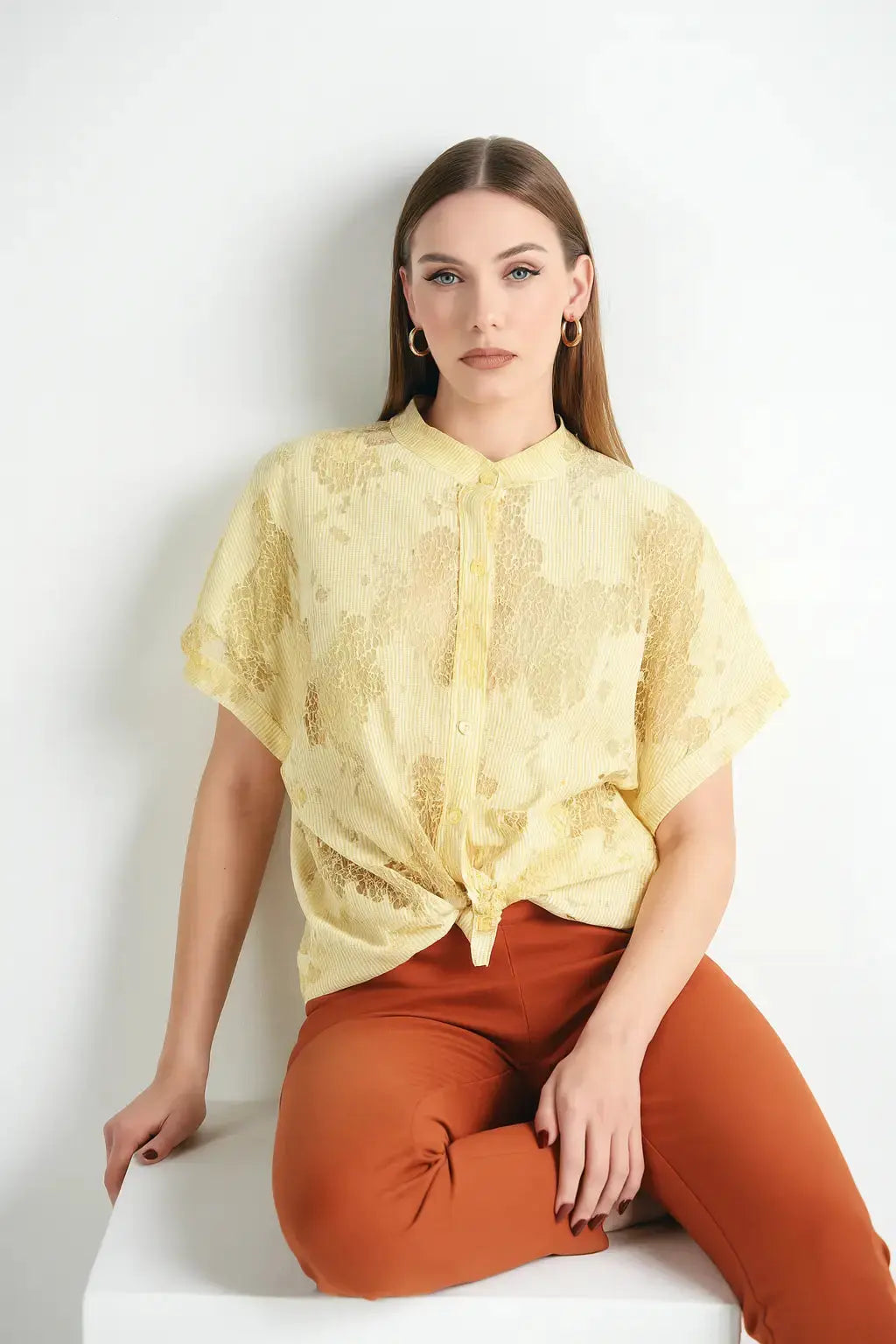 Camicia con manica kimono , abbottonatura e nodo frontali Unica by Dorabella