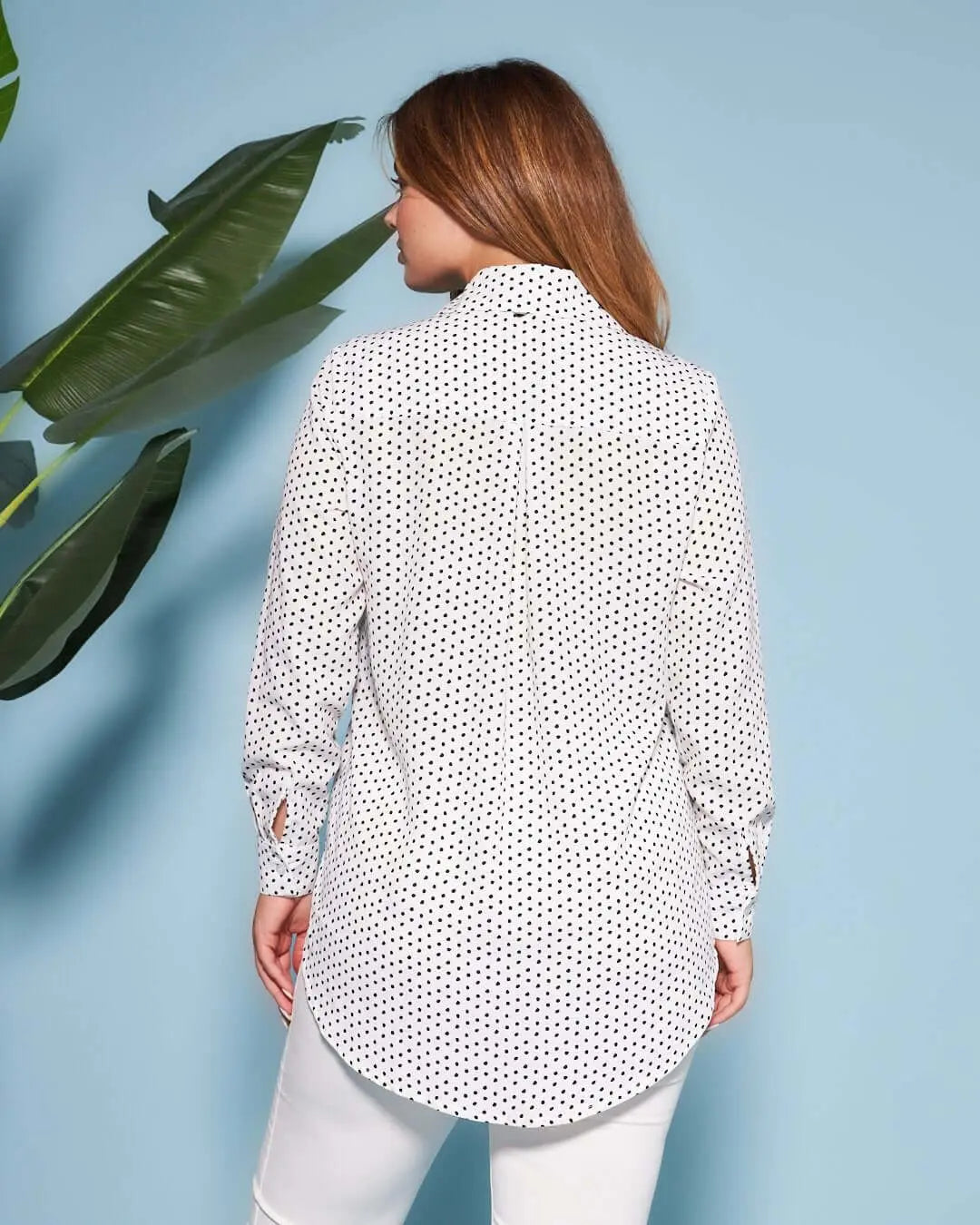 Camicia con maniche a tre quarti in raso tinta unita con fantasia a pois a contrasto. BIANCO-NERO DORABELLA