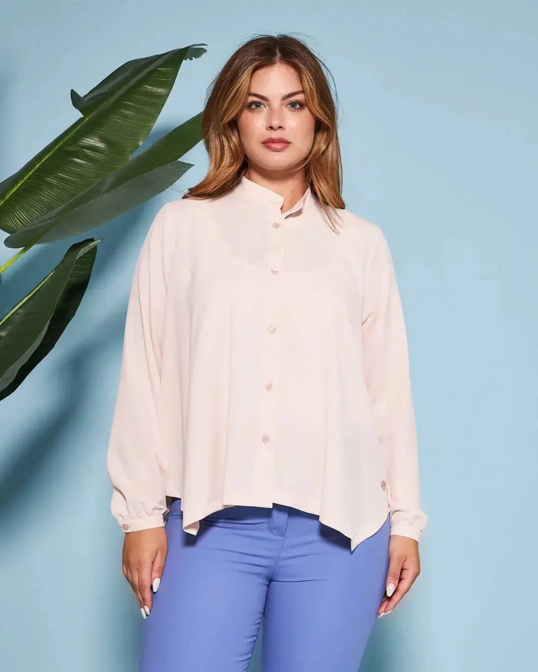 Camicia in crêpe tinta unita con colletto alla coreana e orlo asimmetrico CIPRIA DORABELLA XXL