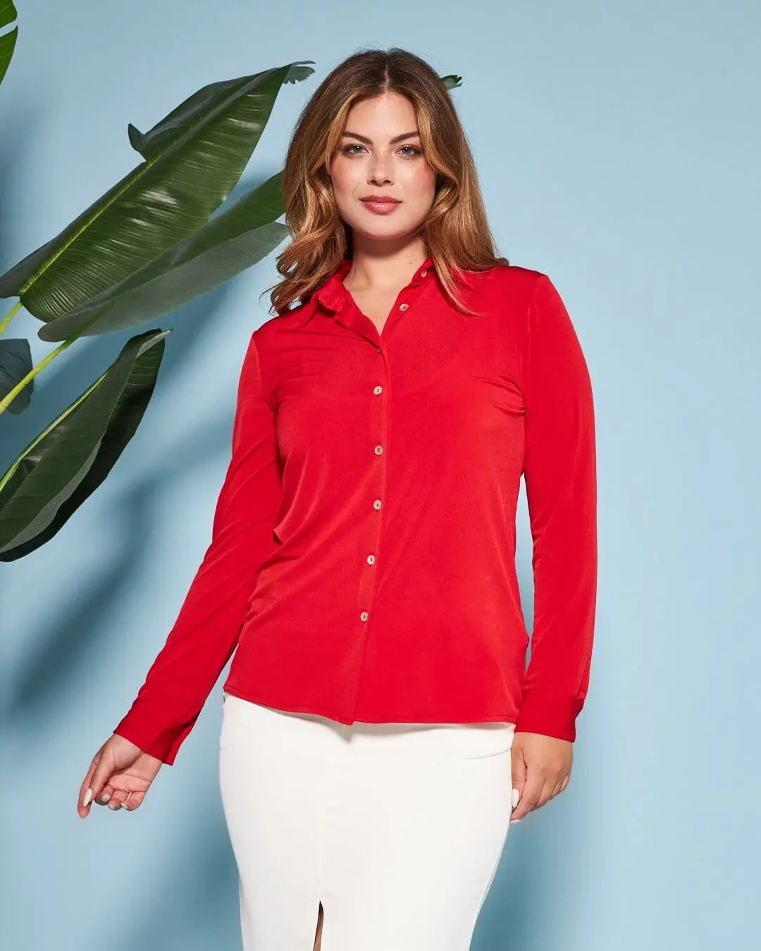 Camicia in jersey elasticizzato tinta unita con maniche a tre quarti. ROSSO DORABELLA