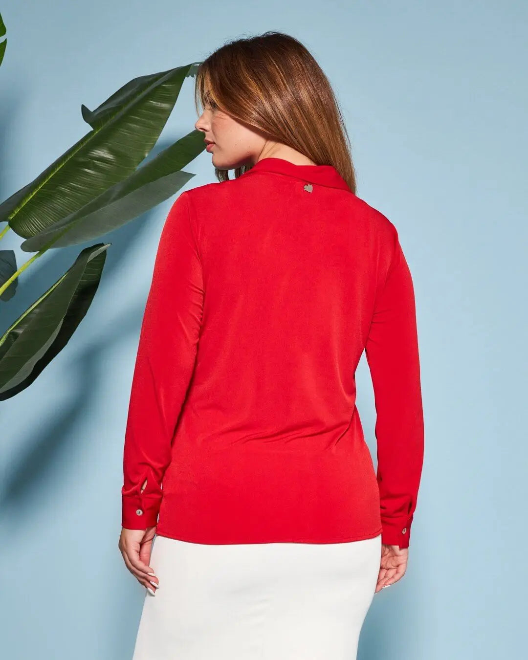 Camicia in jersey elasticizzato tinta unita con maniche a tre quarti. ROSSO DORABELLA