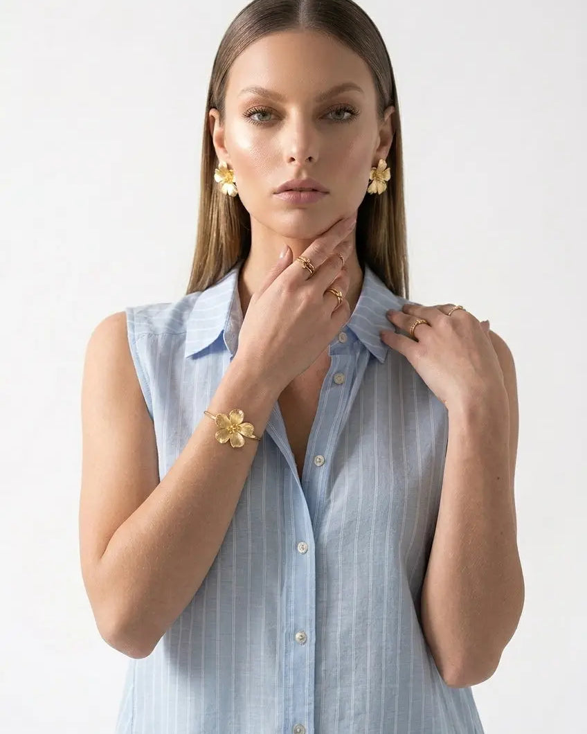 Camicia in mussola rigata a giromanica con godet laterali DORABELLA