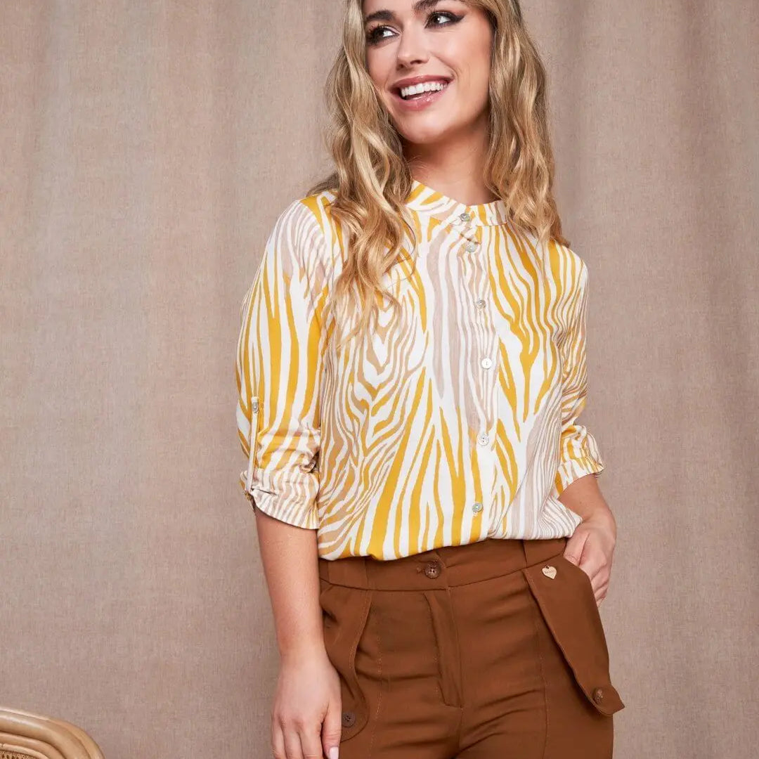 Camicia in viscosa con fantasia animalier e colletto alla coreana OCRA DORABELLA XXL