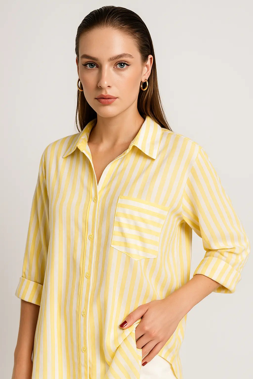 Camicia oversize con maniche lunghe risvoltate e taschino Unica by Dorabella