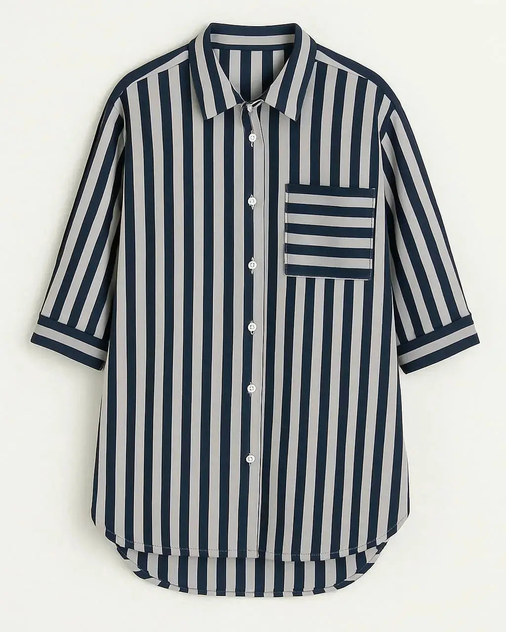 Camicia oversize con maniche lunghe risvoltate e taschino Unica by Dorabella Deep-Blue-Navy-Taglia-Unica-Curvy-fino-alla-54