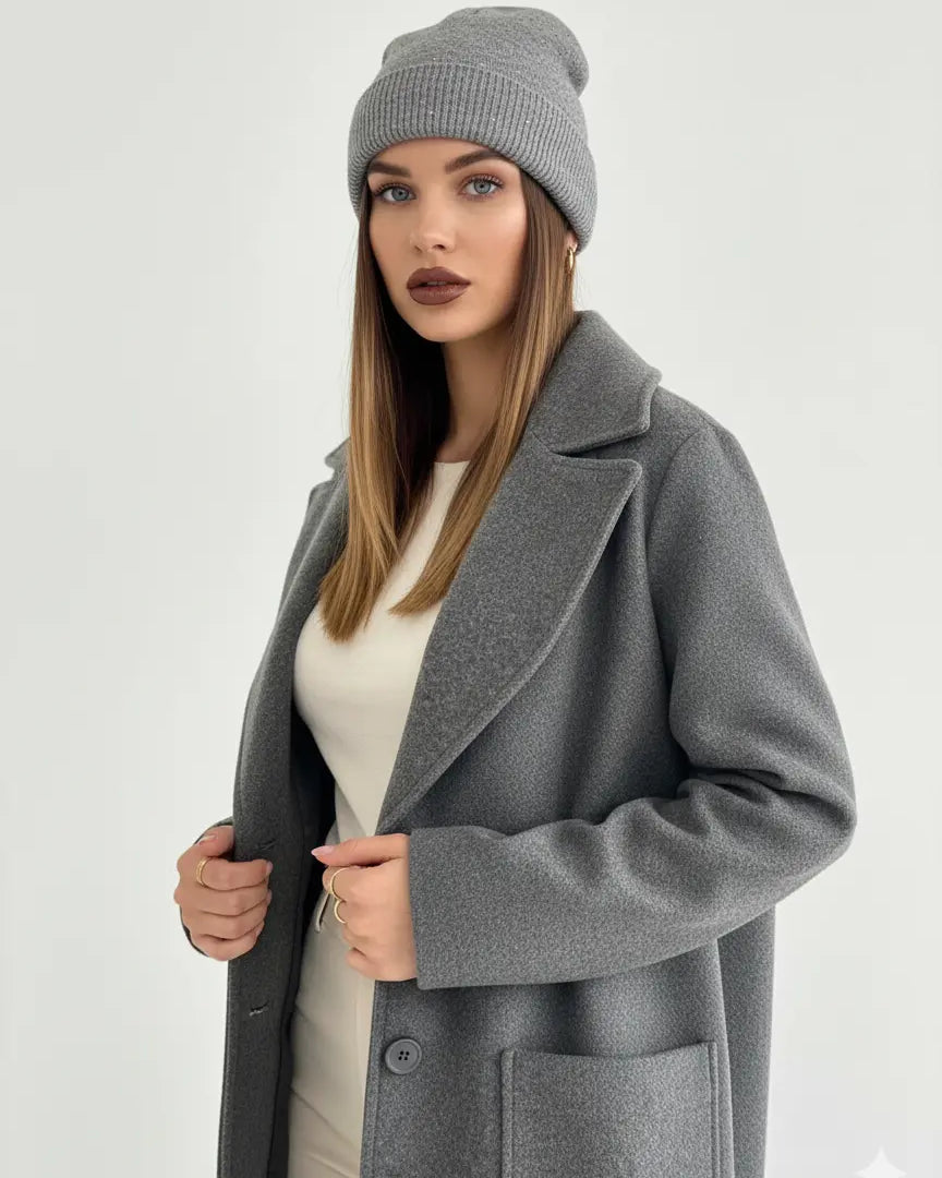 Cappello in maglia con micro paillettes Dorabella