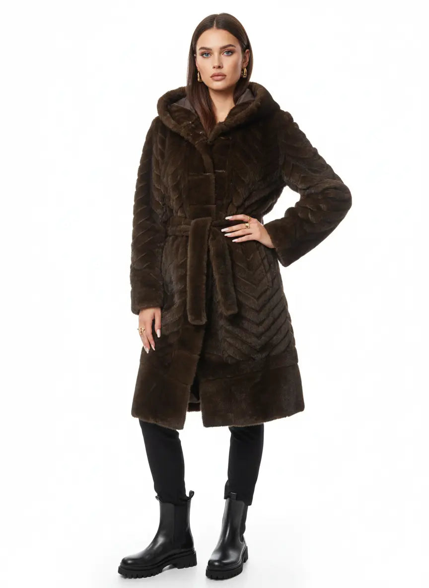 Cappotto Lungo in Eco-Pelliccia con Cappuccio IRONICA